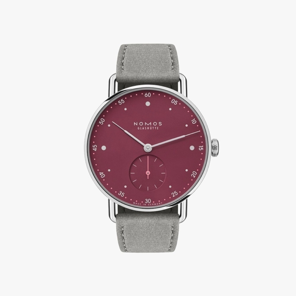 Nomos METRO 33 MUTED RED, Ref. 1123 – Op voorraad