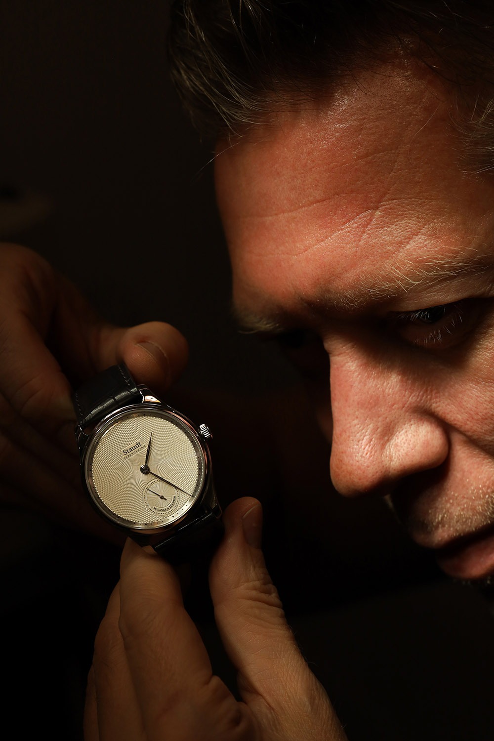 Staudt – Gepersonaliseerd Marc Lange horloge met een guilloche wijzerplaat